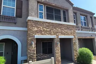 2367 E Huntington Dr, Phoenix, AZ 85040 - Photo 1