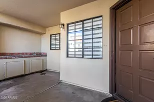5665 W Galveston St, Chandler, AZ 85226 - Photo 7