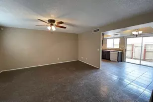 10411 N 11th Ave, Phoenix, AZ 85021 - Photo 3