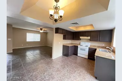 10411 N 11th Avenue #Apt 2, Phoenix, AZ 85021 - Photo 1