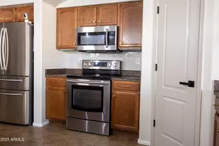 41250 W Thornberry Ln, Maricopa, AZ 85138 - Photo 17