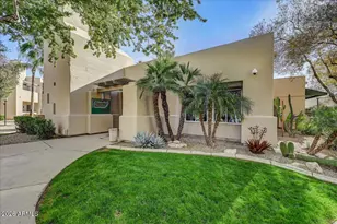 11333 N 92nd St, Scottsdale, AZ 85260 - Photo 25