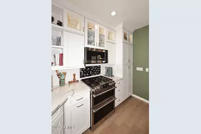 15221 N Clubgate Drive #1058, Scottsdale, AZ 85254 - Photo 11