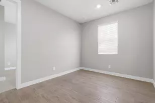 17848 W Elm St, Goodyear, AZ 85395 - Photo 19