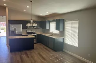 9818 E Kiva Ave, Mesa, AZ 85209 - Photo 7