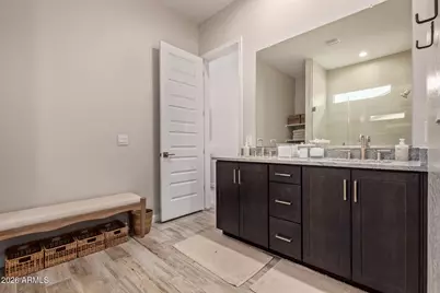 10203 W Lone Cactus Drive, Peoria, AZ 85382 - Photo 19