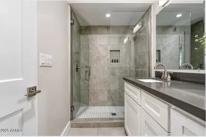 7504 E 1st Street, Scottsdale, AZ 85251 - Photo 13