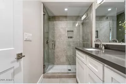 7504 E 1st Street, Scottsdale, AZ 85251 - Photo 13