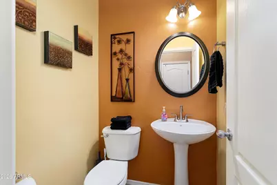 13137 N 87th Drive, Peoria, AZ 85381 - Photo 17