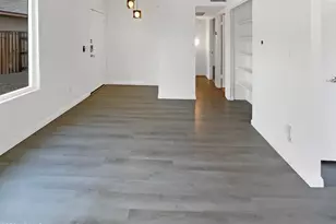 908 E Wahalla Ln, Phoenix, AZ 85024 - Photo 3