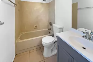 908 E Wahalla Ln, Phoenix, AZ 85024 - Photo 17