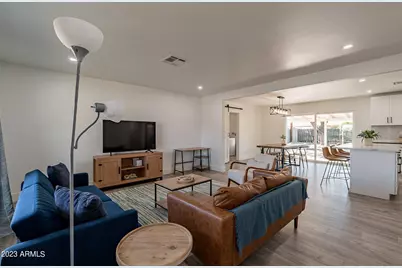 8214 E Elm Drive, Scottsdale, AZ 85257 - Photo 3