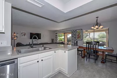 9505 W McRae Way, Peoria, AZ 85382 - Photo 11