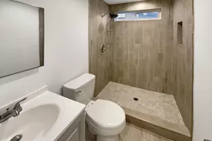 1838 W Alta Vista Rd, Phoenix, AZ 85041 - Photo 15