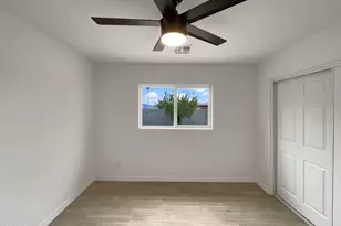 1838 W Alta Vista Rd, Phoenix, AZ 85041 - Photo 13