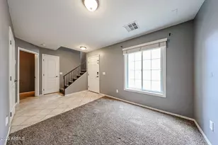 5744 S 21st Pl, Phoenix, AZ 85040 - Photo 5