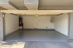 5744 S 21st Pl, Phoenix, AZ 85040 - Photo 27