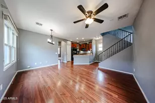 5744 S 21st Pl, Phoenix, AZ 85040 - Photo 9