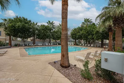 5744 S 21st Place, Phoenix, AZ 85040 - Photo 33