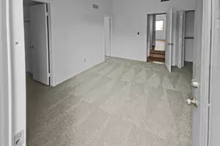 8605 N 67th Ln, Peoria, AZ 85345 - Photo 17