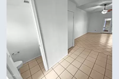 8605 N 67th Lane, Peoria, AZ 85345 - Photo 7