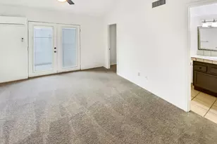 8605 N 67th Ln, Peoria, AZ 85345 - Photo 9