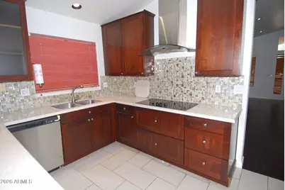 5961 W Saragosa Court, Chandler, AZ 85226 - Photo 3