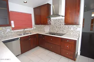 5961 W Saragosa Ct, Chandler, AZ 85226 - Photo 3