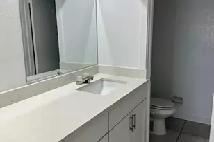 5318 W Turney Ave, Phoenix, AZ 85031 - Photo 9