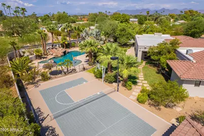 9236 N 52nd Place, Paradise Valley, AZ 85253 - Photo 51