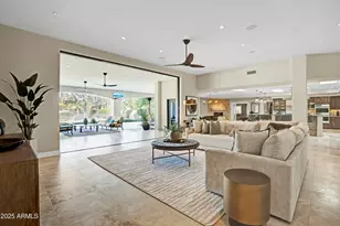 9236 N 52nd Pl, Paradise Valley, AZ 85253 - Photo 5