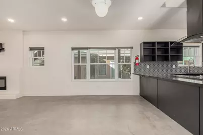 125 N 11th Avenue #A, Phoenix, AZ 85007 - Photo 11