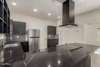 125 N 11th Avenue #A, Phoenix, AZ 85007 - Photo 13