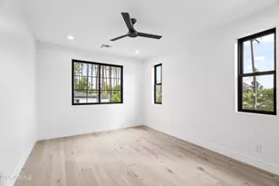 4419 N 43rd Pl, Phoenix, AZ 85018 - Photo 23