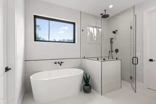 4419 N 43rd Pl, Phoenix, AZ 85018 - Photo 19