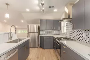 125 N 11th Ave, Phoenix, AZ 85007 - Photo 7