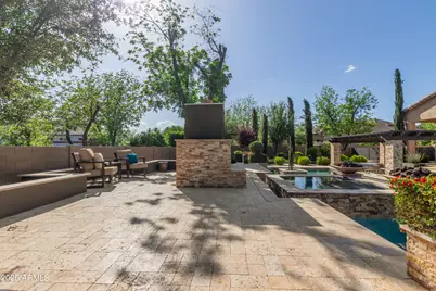 20289 E Sunset Court, Queen Creek, AZ 85142 - Photo 9