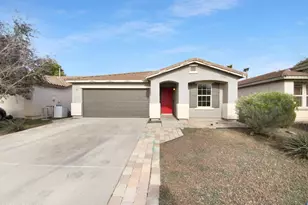 946 E Leslie Ave, San Tan Valley, AZ 85140 - Photo 1