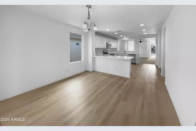 946 E Leslie Avenue, San Tan Valley, AZ 85140 - Photo 9