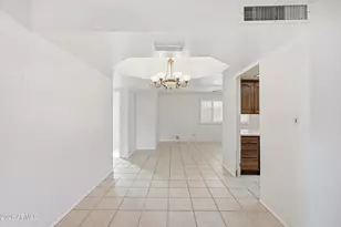 4531 W Greenway Rd, Glendale, AZ 85306 - Photo 9