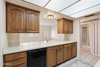 4531 W Greenway Road, Glendale, AZ 85306 - Photo 7