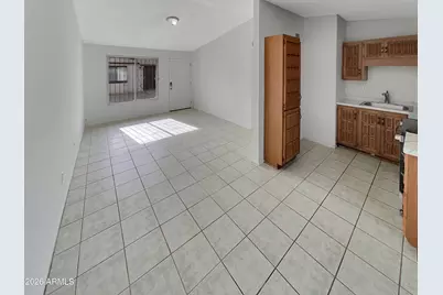 3646 N 69th Avenue #36, Phoenix, AZ 85033 - Photo 11
