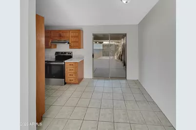 3646 N 69th Avenue #36, Phoenix, AZ 85033 - Photo 9