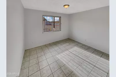 3646 N 69th Avenue #36, Phoenix, AZ 85033 - Photo 11