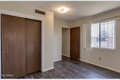 1301 W Indian School Road #B, Phoenix, AZ 85013 - Photo 5