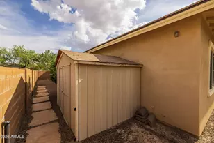 10614 E Lincoln Ave, Mesa, AZ 85212 - Photo 13