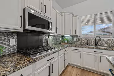 10614 E Lincoln Avenue, Mesa, AZ 85212 - Photo 19