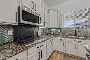 10614 E Lincoln Ave, Mesa, AZ 85212 - Photo 19