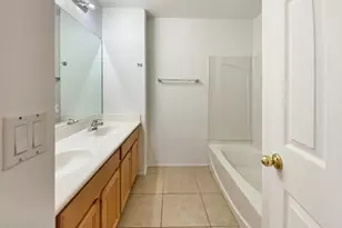 433 E Lakeview Dr, San Tan Valley, AZ 85143 - Photo 13