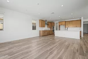 13784 W Morning Vista Dr, Peoria, AZ 85383 - Photo 7